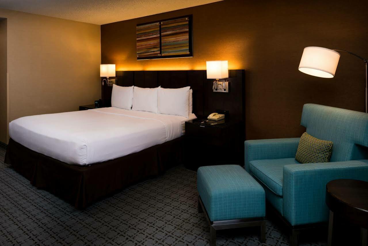 Doubletree By Hilton Whittier Hotel Quarto foto